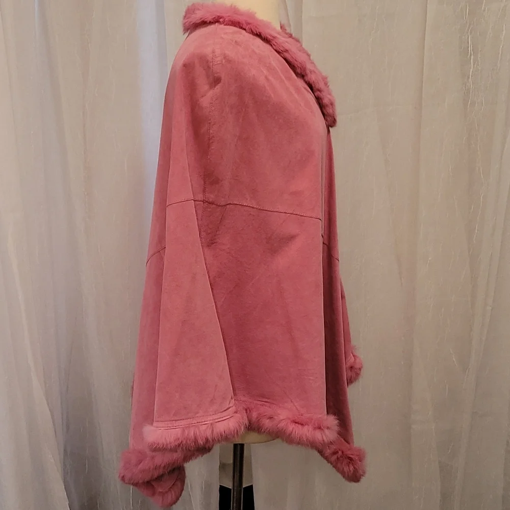 Vintage Revue Pink Suede and Fur Poncho Size 8